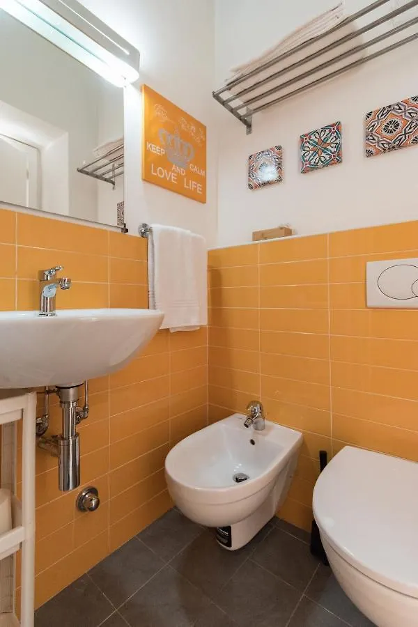 Le Camere Del Centro Sanremo 0*,