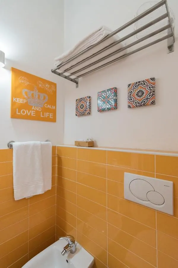 Guest house Le Camere Del Centro Sanremo Italy