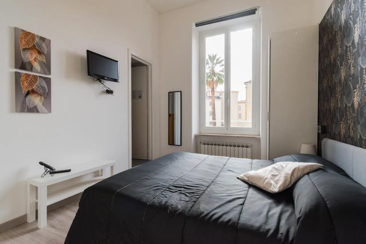 Guest house Le Camere Del Centro Sanremo Italy